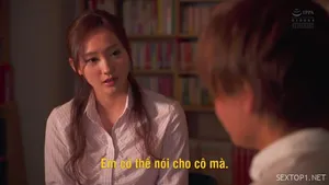 Về thăm quê được chị gái cho cạ buồi vào vú
